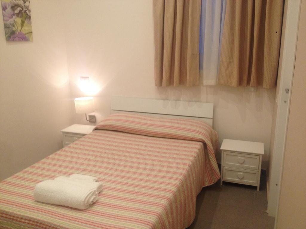 Bed and Breakfast Al Decoro Palermo Zewnętrze zdjęcie